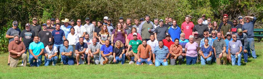 2023 Concast employee group photo taken at the company picnic